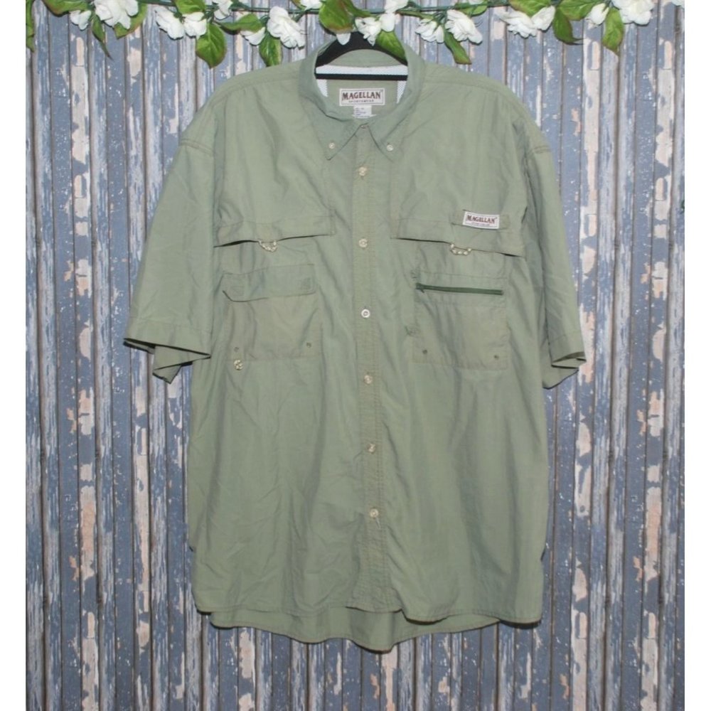 Magellan Outdoors Olive Casual Button Down Shirt